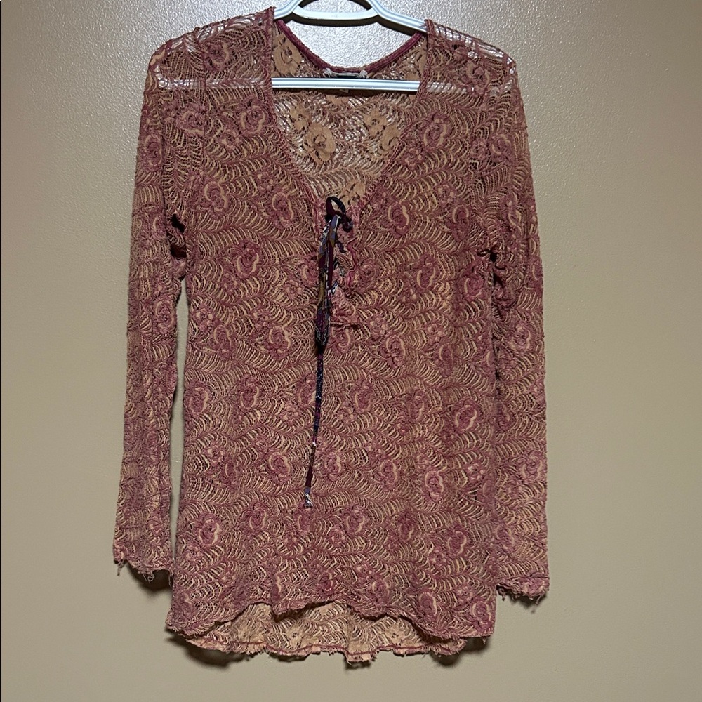 Elegant Lace V-Neck Top - Pink/Tan